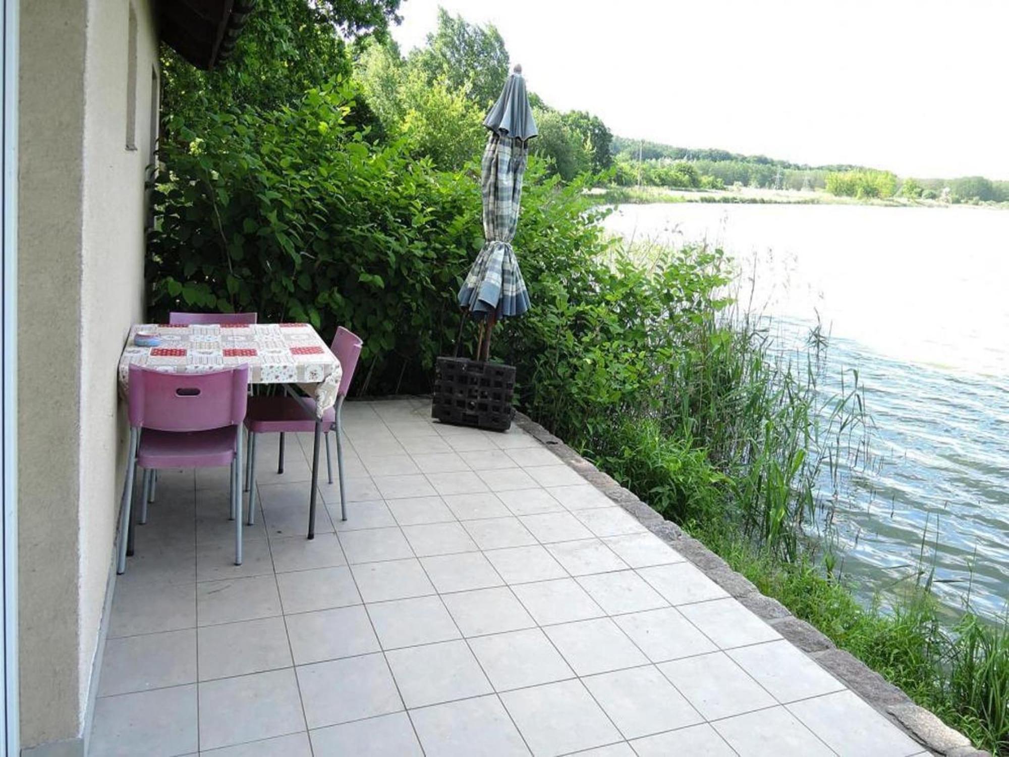 Holiday House In Szczecin At The Lake With The Terrace Bagian luar foto